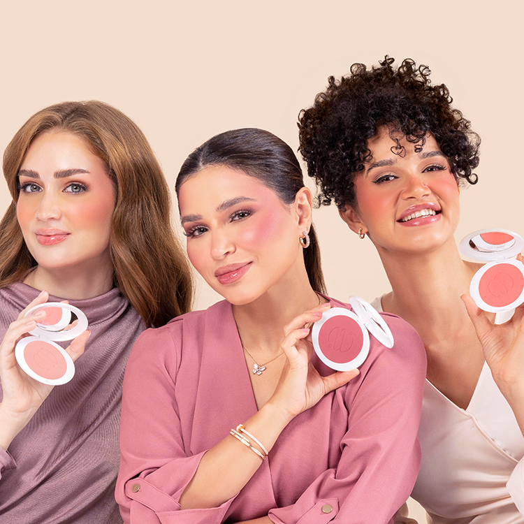 blush_set-03_06a0b7a2-2696-4066-a384-5f4d9dd13649#color_multicolor