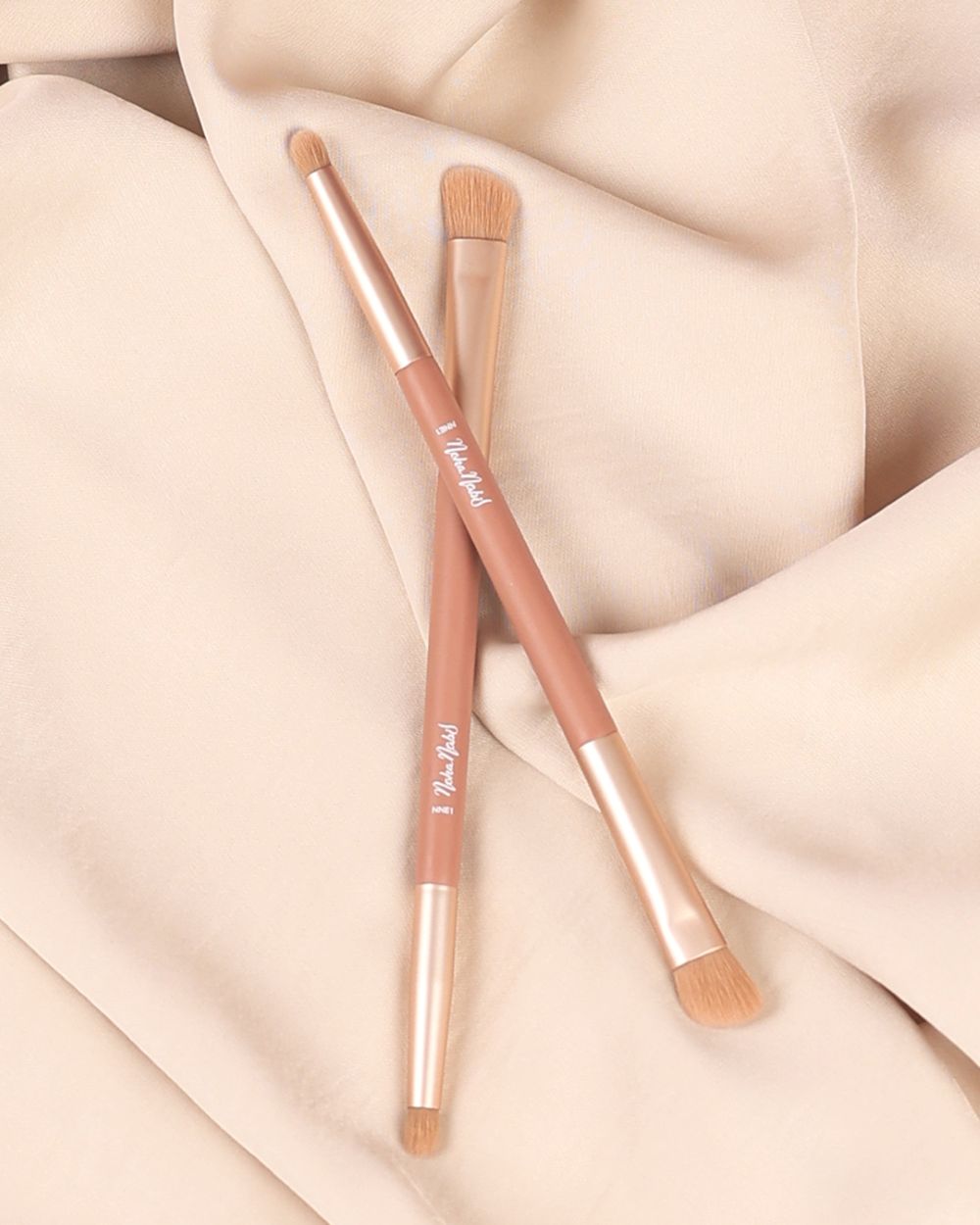 Dual-Ended Eyeshadow Brush NNE1 - KWD