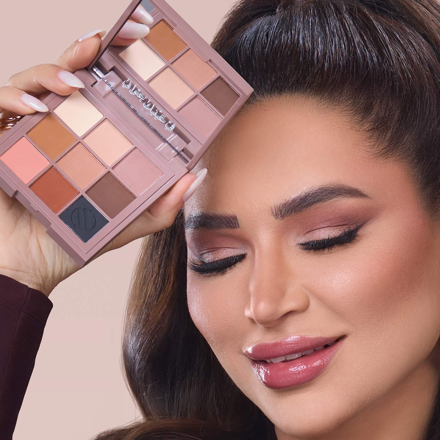 Sahara Eye Shadow Palette - Stone - AED